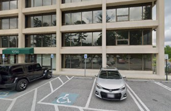 vascular-surgeon-silver-spring-md-building-outside-view-closeup